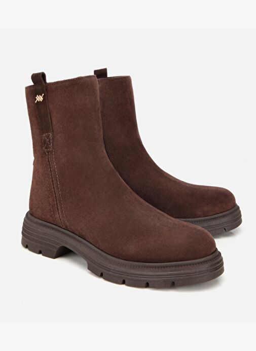 Kadın Süet Deri Kahverengi Kalın Tabanlı Bilekte Düz Bot 01BOH313480A480 - Görsel 4