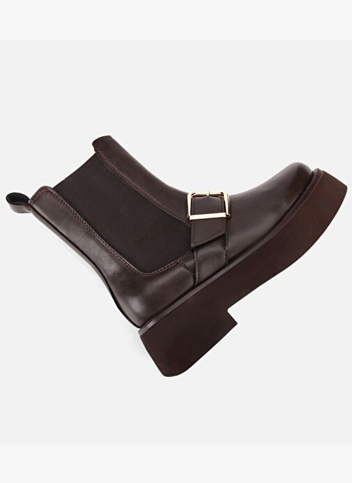 Kadın Kahverengi Lastik Detaylı Tokalı Kalın Tabanlı Düz Bot 01BOH314870A480 - Görsel 7