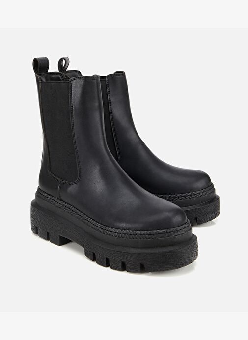 Kadın Siyah Lastik Detaylı Kalın Tabanlı Düz Bot 01BOH314880A100 - Görsel 3