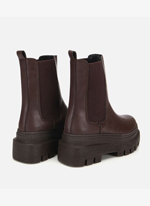 Kadın Kahverengi Lastik Detaylı Kalın Tabanlı Düz Bot 01BOH314880A480 - Görsel 5