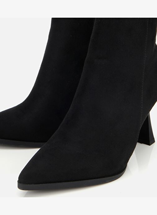 Kadın Süet Siyah Taşlı Tokalı Bilekte Topuklu Bot 01BOH314920A100 - Görsel 4