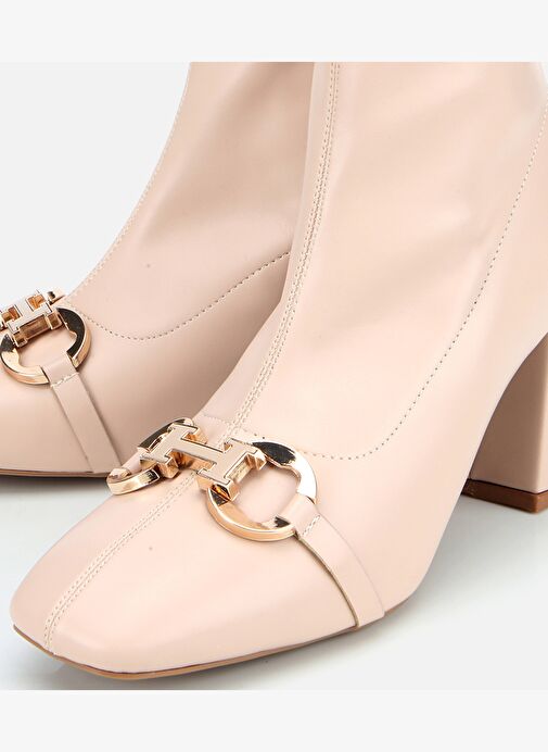 Kadın Bej Tokalı Streç Fermuarlı Yüksek Topuklu Bot 01BOH314960A310 - Görsel 4