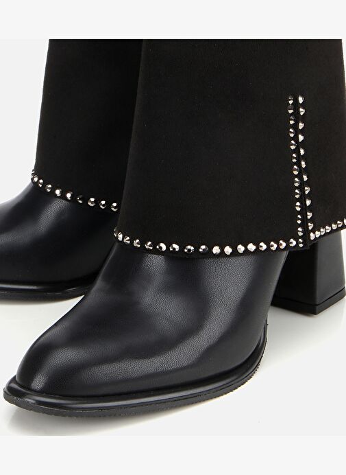 Kadın Siyah Pantolon Görünümlü Zımbalı Kalın Topuklu Bot 01BOH314970A100 - Görsel 4