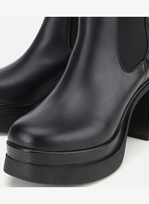 Kadın Siyah Lastik Detaylı Kalın Topuklu Bot 01BOH315070A100 - Görsel 4