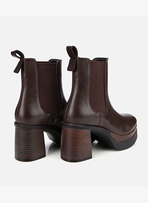 Kadın Kahverengi Lastik Detaylı Kalın Topuklu Bot 01BOH315070A480 - Görsel 5