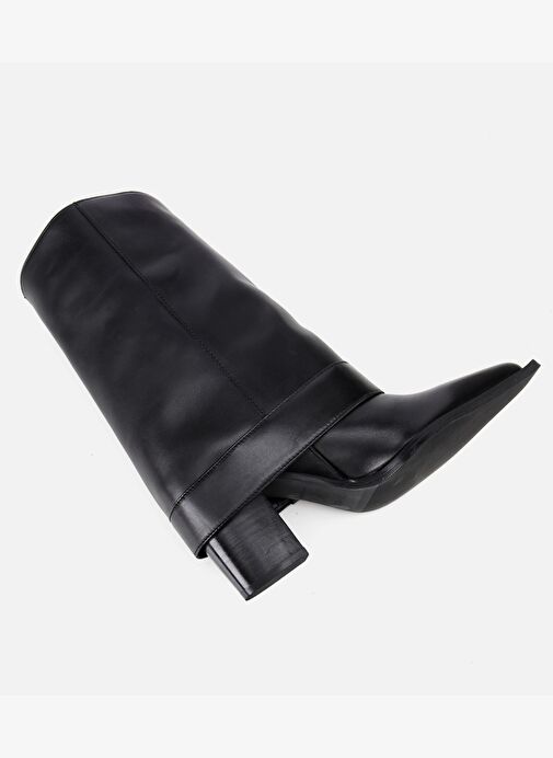 Kadın Deri Siyah Pantolon Görünümlü Gold Tokalı Kalın Topuklu Bot 01BOH315280A100 - Görsel 7