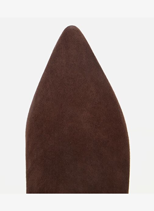 Kadın Süet Deri Kahverengi Lastik Detaylı Siviri Burunlu Topuklu Bot 01BOH315520A480 - Görsel 6