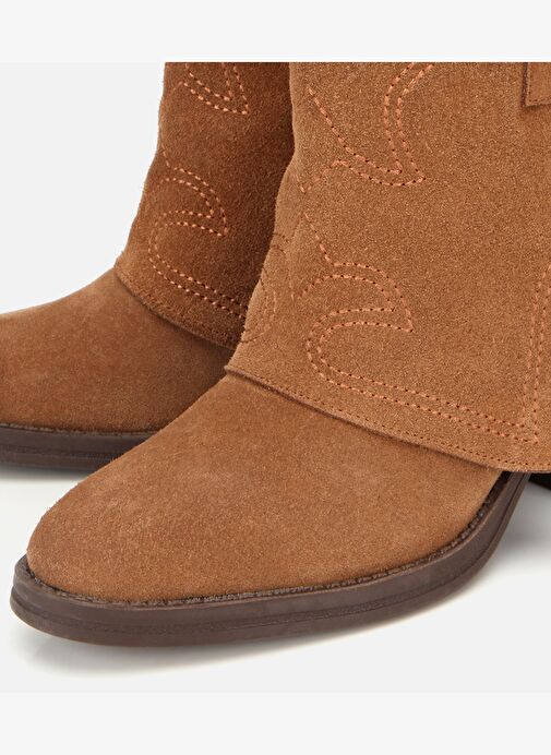 Kadın Süet Deri Taba Dikiş Detaylı Kovboy /Western Topuklu Bot 01BOH315740A370 - Görsel 4