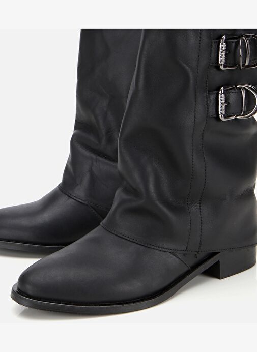 Kadın Deri Siyah Tokalı Kırışık Görünümlü Kovboy/Western Düz Bot 01BOH315750A100 - Görsel 4