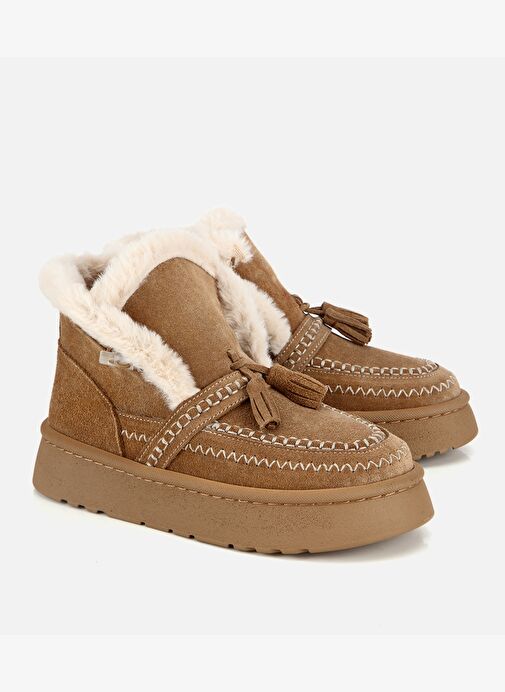 Hotiç Hotiç Kadın Süet Deri Açık Kahverengi İçi Kürklü Püskül Detaylı Düz Bot 01BOH316860A340 | Boyner Kahverengi - 3. görsel