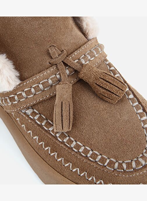 Hotiç Hotiç Kadın Süet Deri Açık Kahverengi İçi Kürklü Püskül Detaylı Düz Bot 01BOH316860A340 | Boyner Kahverengi - 8. görsel