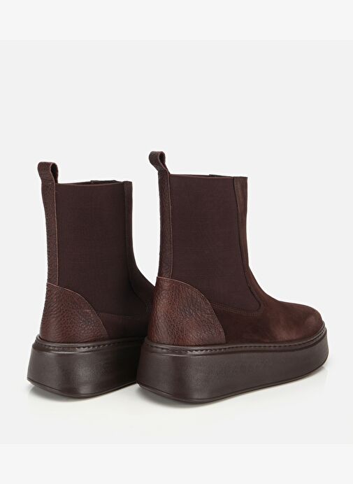 Kadın Süet Deri Kahverengi Lastik Detaylı Kalın Tabanlı Düz Bot 01BOH317830A480 - Görsel 5