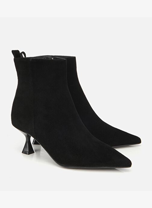 Kadın Süet Deri Siyah Topuk Detaylı Bilekte Kısa Topuklu Bot 01BOH318450A100 - Görsel 3