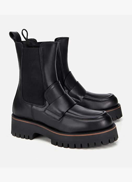 Kadın Deri Siyah Lastik Detaylı Bantlı Düz Bot 01BOH318510A100 - Görsel 3