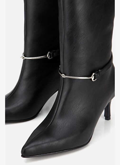 Kadın Siyah İnce Kemerli Tokalı Topuklu Çizme - Görsel 5