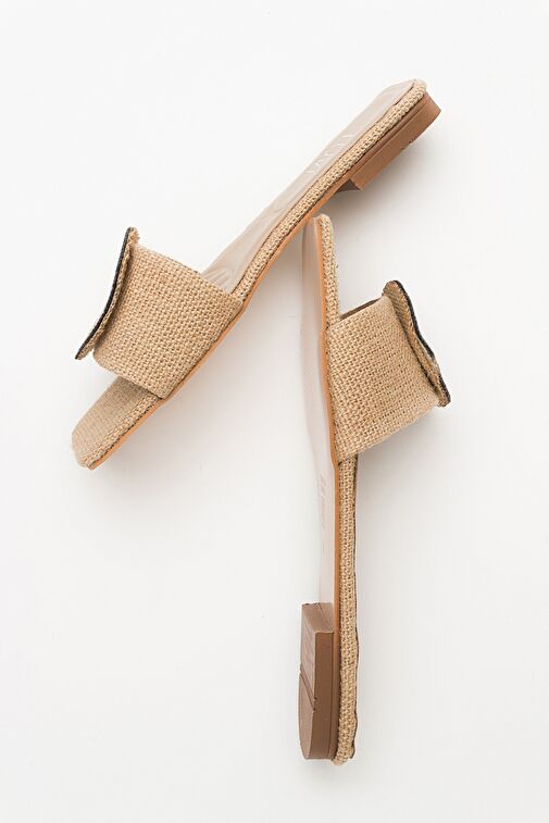 YAVN Bej Hasır Taşlı Kadın Terlik - Görsel 4