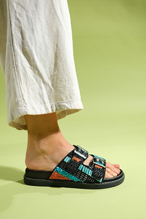 LANSO Siyah Taşlı Çift Bantlı Kadın Terlik - Görsel 4