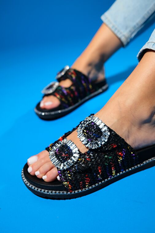 DUNGEON Siyah Renkli Tüvit Çift Bantlı Taş Tokalı Kadın Terlik - Görsel 6