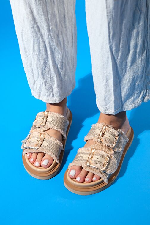 HARMONY Bej Gold Tokalı Çift Bantlı Kadın Terlik - Görsel 2