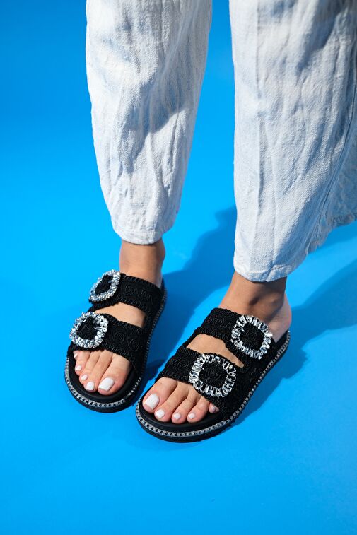 DUNGEON Siyah Örme Çift Bantlı Taş Tokalı Kadın Terlik - Görsel 5