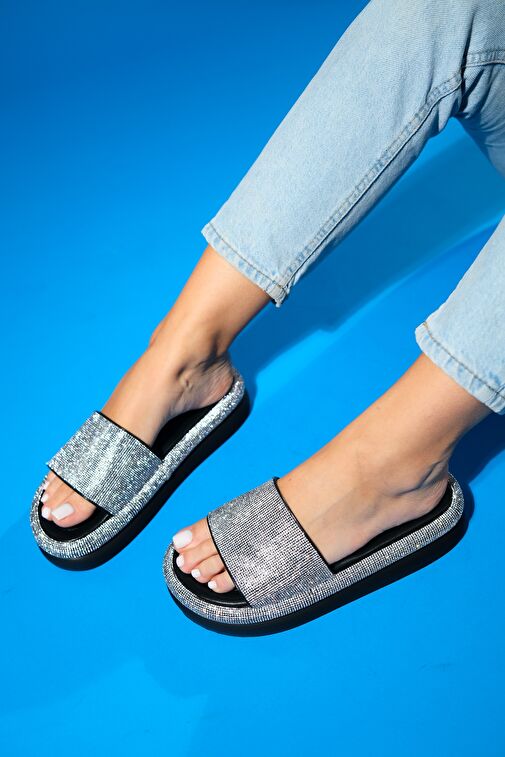 Luvi Shoes Siyah-Gümüş Kadın Taşlı Terlik 137-574 - Görsel 6