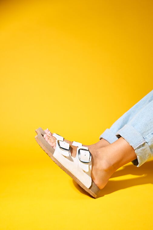 OVESTA Beyaz Süet Hakiki Deri Çift Bantlı Kadın Terlik - Görsel 7