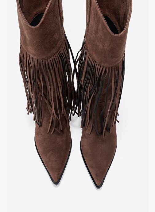GUERAS Kahverengi Süet Püsküllü Sivri Burun Kadın Topuklu Çizme - Görsel 3