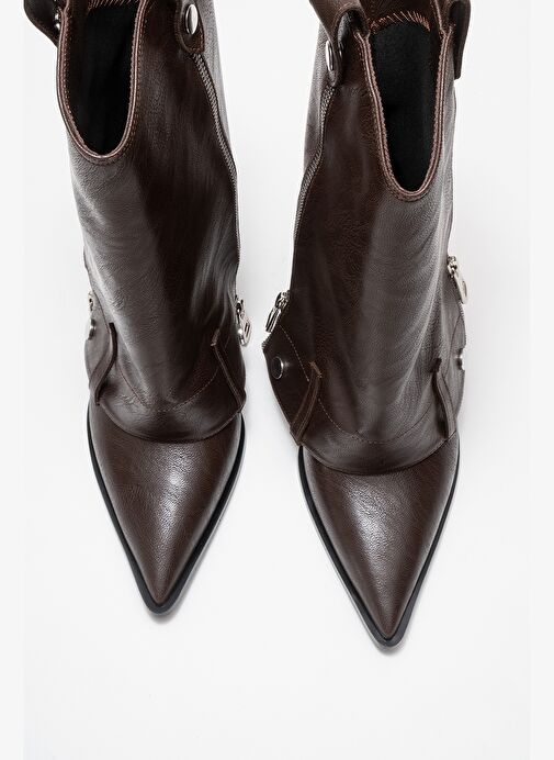 LOLA Kahverengi Fermuarlı Sivri Burunlu Kadın Topuklu Bot - Görsel 3