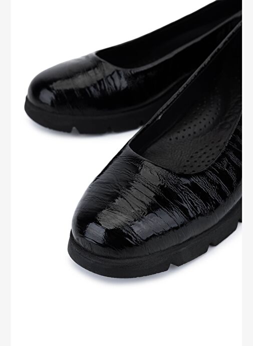 Tamer Tanca Kadın Hakiki Deri Siyah Comfort Ayakkabı - Görsel 4