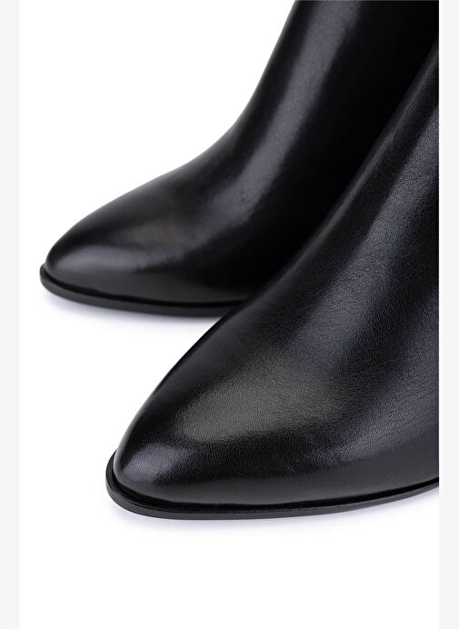 Tamer Tanca Kadın Siyah Deri Topuklu Bot - Görsel 4