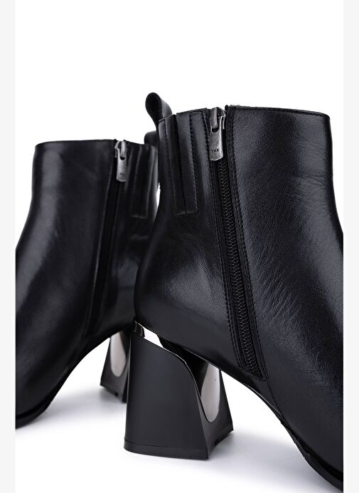 Tamer Tanca Kadın Siyah Deri Topuklu Bot - Görsel 6