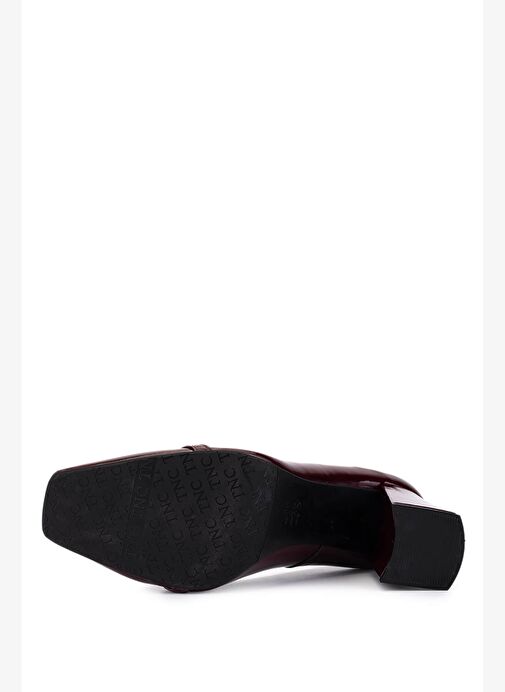 Tamer Tanca Kadın Hakiki Deri Bordo Rugan Topuklu Ayakkabı - Görsel 5