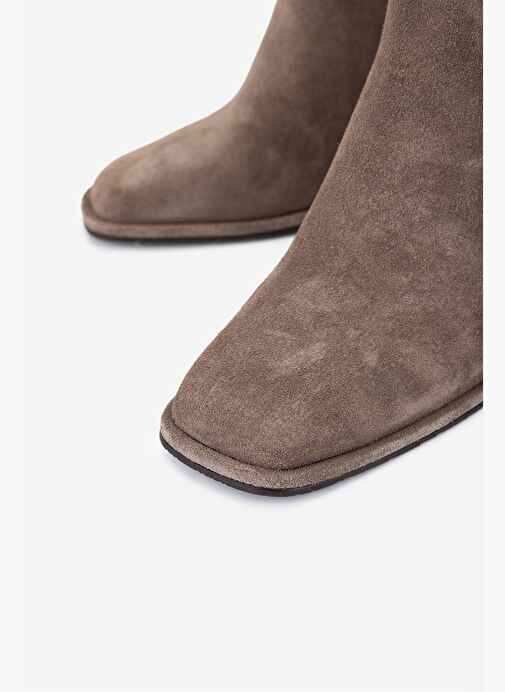 Valmenti Kadın Hakiki Deri Vizon Süet Topuklu Bot - Görsel 4