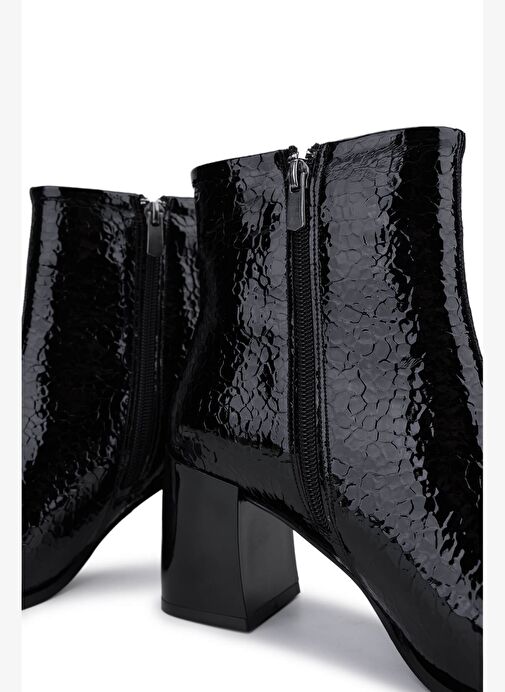 Tamer Tanca Kadın Suni Deri Siyah Rugan Topuklu Bot - Görsel 6