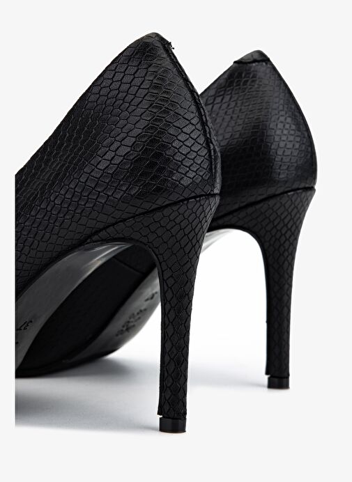 Valmenti Kadın Hakiki Deri Siyah Yılan Desen Topuklu Ayakkabı - Görsel 5
