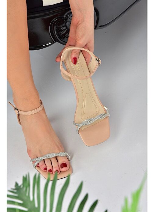 Ten Taşlı Kadın Topuklu Ayakkabı K820034509 - Görsel 4