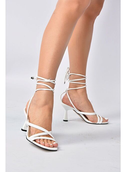 Beyaz Bilek Bağlamalı Kadın Topuklu Ayakkabı K404070209 - Görsel 3