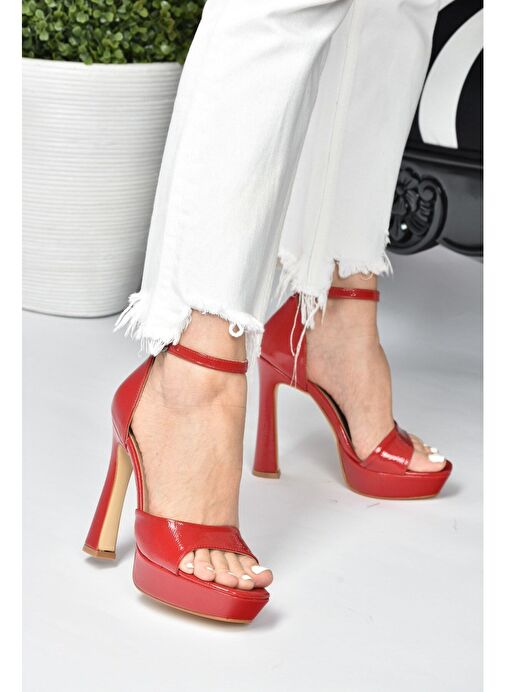 Kırmızı Rugan Platform Kalın Topuklu Kadın Ayakkabı K404580108 - Görsel 7