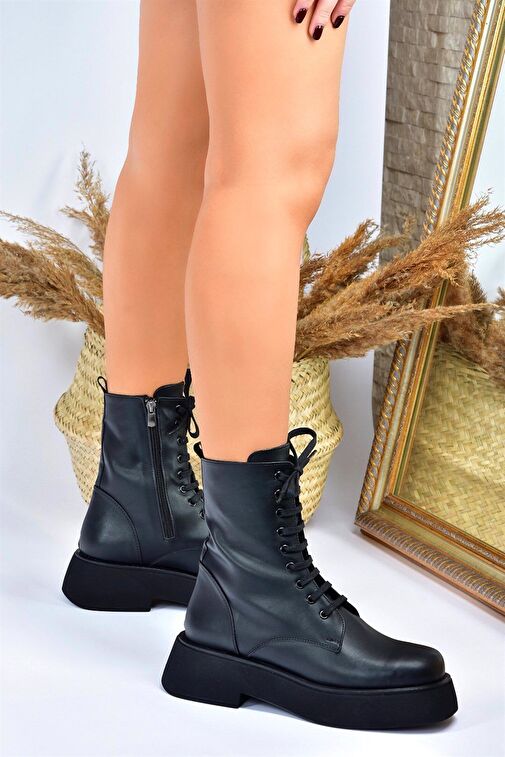 Siyah Kalın Tabanlı Günlük Kadın Bot Postal L610130109 - Görsel 4