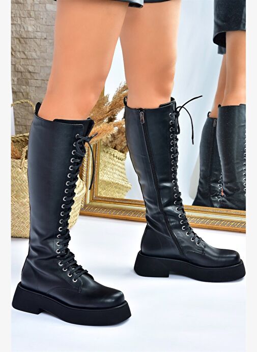 Siyah Bağcıklı Günlük Kadın Çizme L610130909 - Görsel 3