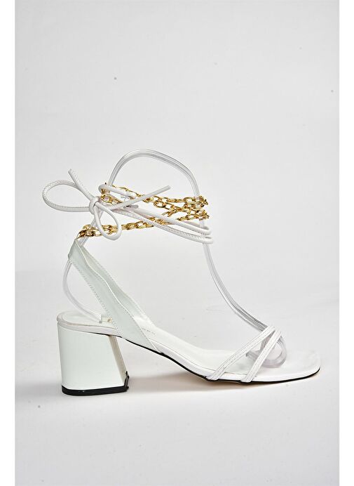 Beyaz Kısa Topuklu Altın Zincir Detaylı Bilekten Bağlamalı Kadın Ayakkabı M369541209 - Görsel 8