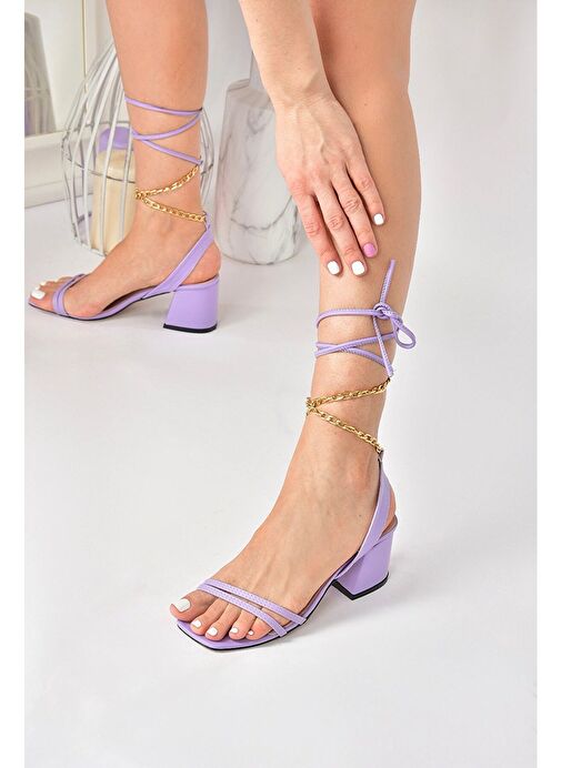 Lila Kısa Topuklu Altın Zincir Detaylı Bilekten Bağlamalı Kadın Ayakkabı M369541209 - Görsel 6