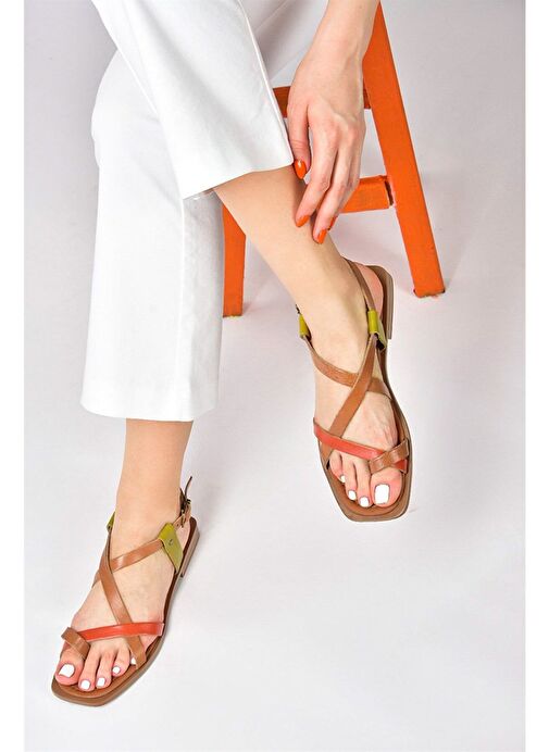 Multi Hakiki Deri Parmak Arası Kadın Sandalet M291841203 - Görsel 3