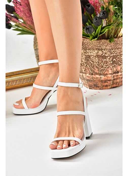 Fox Shoes Beyaz Kadın Topuklu Ayakkabı 8573 - Görsel 3