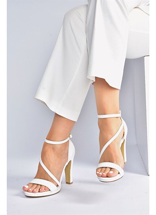 Beyaz Kalın Topuklu Kadın Ayakkabı M348072209 - Görsel 3