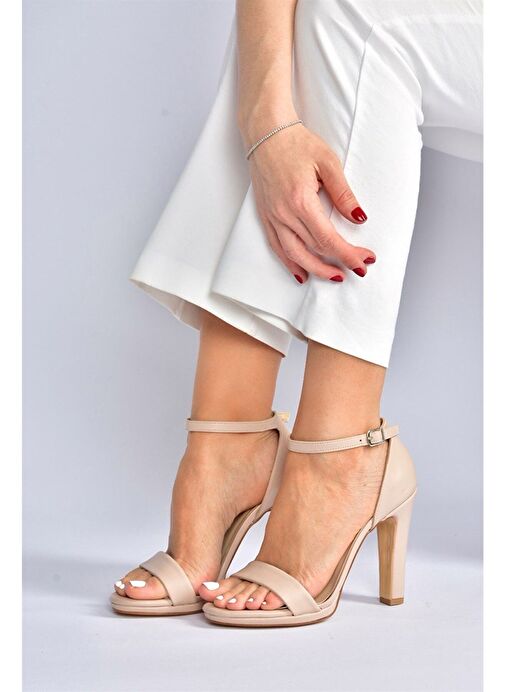 Ten Tek Bantlı Kalın Topuklu Kadın Ayakkabı M348072309 - Görsel 3