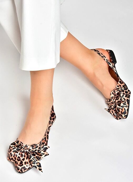 Leopar Saten Kumaş Kadın Babet H726809004 - Görsel 4