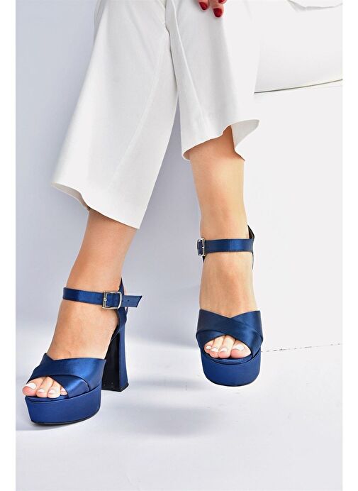 Lacivert Saten Kumaş Platform Topuklu Kadın Abiye Ayakkabı M348202404 - Görsel 4