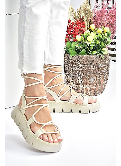 Bej Kalın Tabanlı Bilekten Bağlamalı Kadın Sandalet M267083009 - Görsel 5