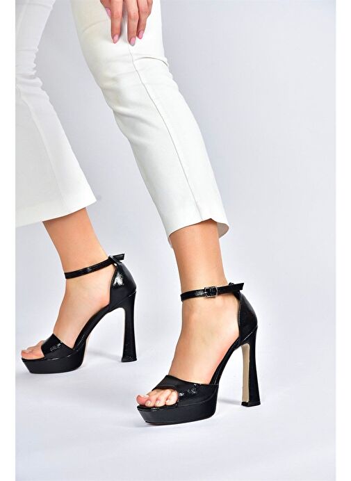 Siyah Rugan Topuklu Kadın Ayakkabı K404580108 - Görsel 3
